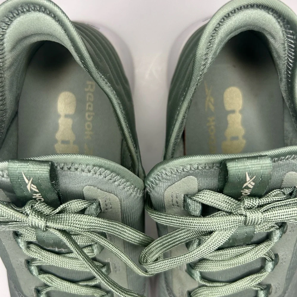 REEBOK DAILY FIT DMX LOW SLIP-ON TRAINERS‎ SNEAKERS WOMEN SHOES GREEN SIZE 8